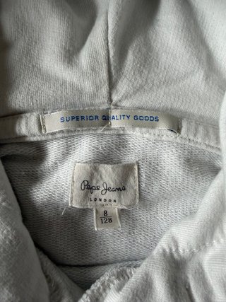 Sudadera Diesel con capucha blanca Talla 8 Años.