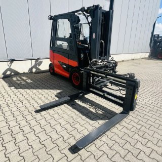 Carretilla elevadora Linde E40 con carga lateral