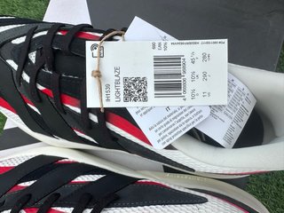 Zapatillas Adidas Lightblaze Negras y Rojas