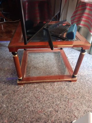 Mesa auxiliar salón madera y cristal