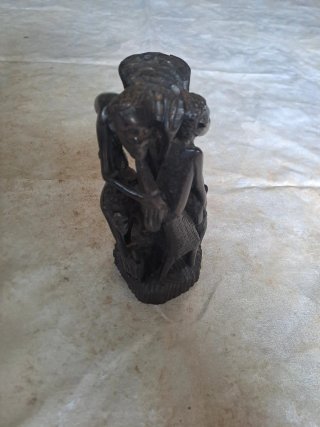Scultura Africana Vintage Intagliata a Mano