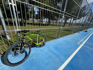 Bicicleta Cube Verde