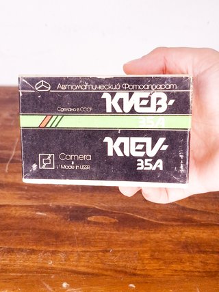 Kiev 35A Vintage Boxata
