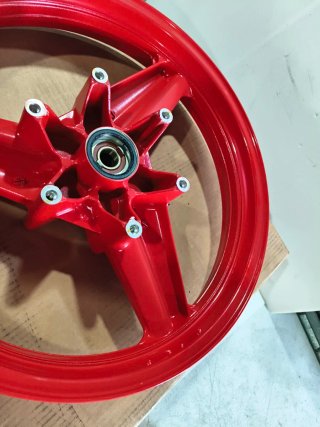 Llanta Del. Honda CBR600F 88 Nueva