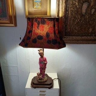 Lampada Liberty perline ricamate a mano