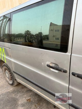 PUERTA LATERAL CORREDERA DERECHA Mercedes-Benz Vito Furgón (638)