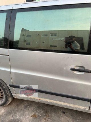PUERTA LATERAL CORREDERA DERECHA Mercedes-Benz Vito Furgón (638)