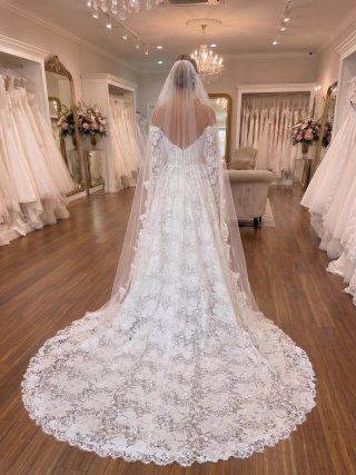 Vestido de novia encaje +VELO
