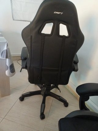 Silla de oficina gaming Drift negra y gris