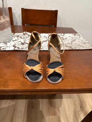 Zapatos de baile cobre