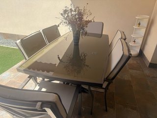 Conjunto mesa y sillas de jardín