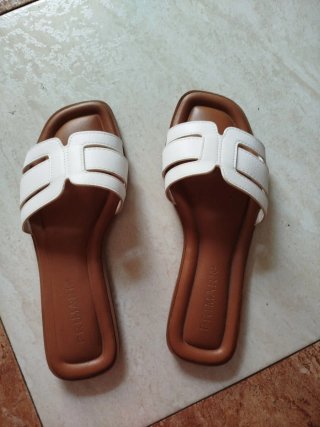 Sandalias
