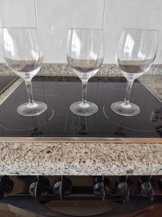 Copas de agua nuevas 25 cm de alto