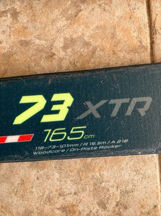 Esquís Fischer RC ONE 73 XTR 165cm con bastones