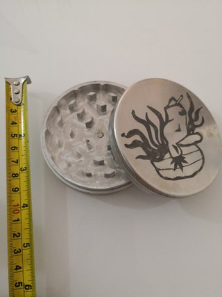 Desmenuzador metálico 9cm
