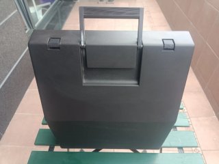 Máquina de escribir Olivetti Lettera 12