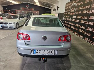 Volkswagen Passat 1.9tdi 105cv,156.000k,año 2008