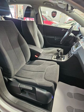 Volkswagen Passat 1.9tdi 105cv,156.000k,año 2008