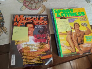 Revistas de musculación y fitness.