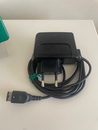 Nintendo Gameboy Advance SP Esmeralda