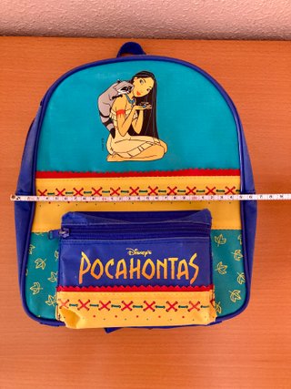5,5€ per set zaino e VHS di Pocahontas