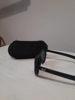 Gafas de sol negras