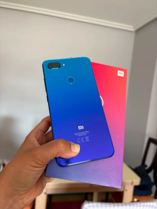Xiaomi Mi 8 Lite azul