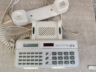 Teléfono Fijo Calcu Phone con Calculadora Solar