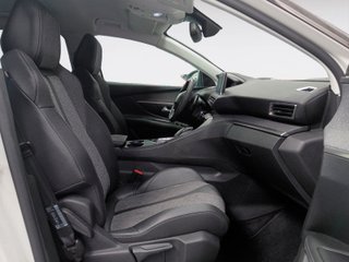 Peugeot 3008 PureTech 130 Allure EAT8 96 kW (130 CV)