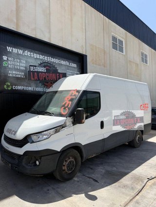 ALETA DELANTERA IZQUIERDA Iveco Daily Furgón (2014->)
