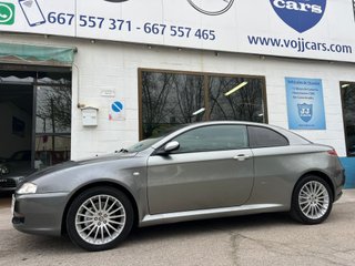 Alfa Romeo GT 2.0 JTS Distinctive