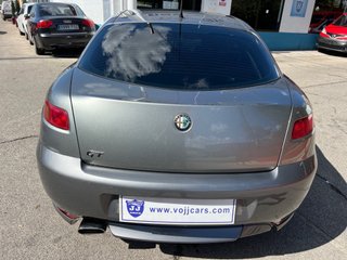 Alfa Romeo GT 2.0 JTS Distinctive