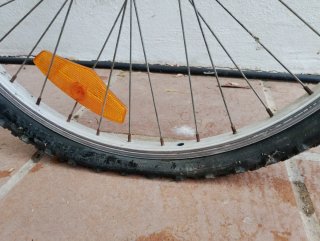Bicicleta infantil azul claro