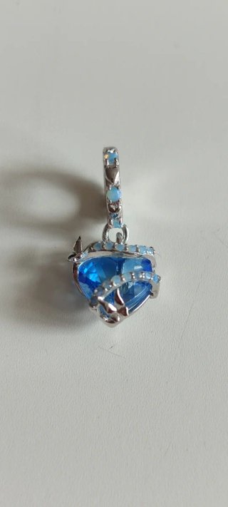 Charm Plata 925 forma Corazón circonitas azules