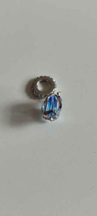 Charm Plata 925 forma Corazón circonitas azules