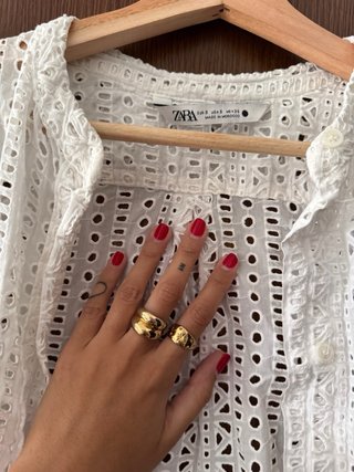 Camisa ZARA blanca bordada