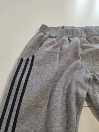 2 Pantalones chándal ADIDAS talla S solo 8 EUROS