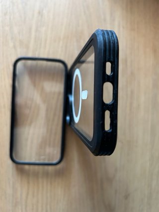 Funda iPhone 14 Transparente MagSafe