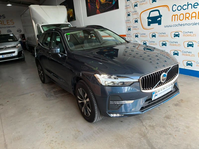 Volvo XC60 2022, foto 1