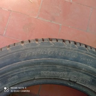 Neumático 205/60R15 91V