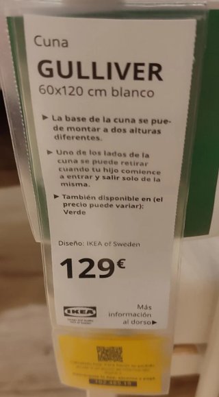 Cuna de bebé blanca. Ikea