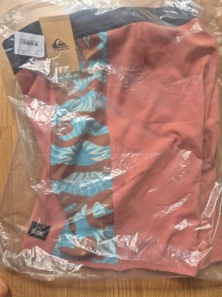 Bañador Quiksilver Rosa y Gris