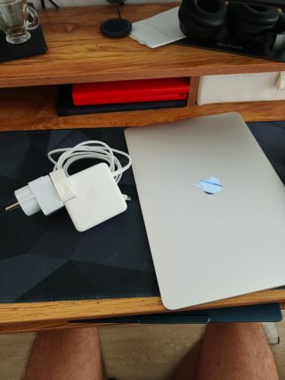 MacBook Pro 13 M2 2022 8GB/256GB