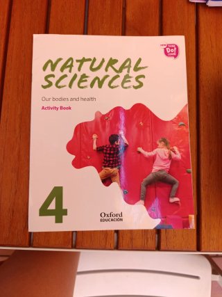 Natural Sciences 4 Our Bodies and Healthy. Oxford.