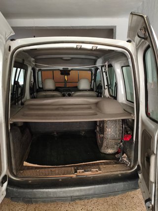Renault Kangoo 1.9 dCi 4 x4  85 CV –5 plazas– ITV