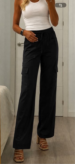 Pantalones cargo negros Zara