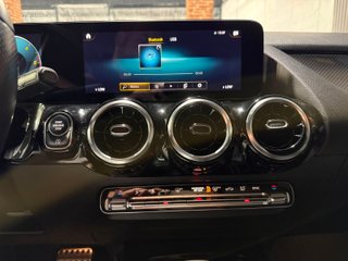 Mercedes-Benz GLA 200D 150CV AUT.