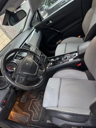 Peugeot 508 2012