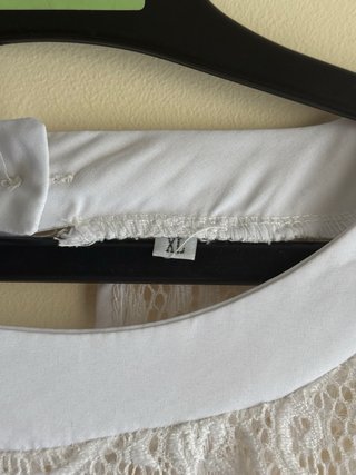 Blusa blanca encaje manga larga