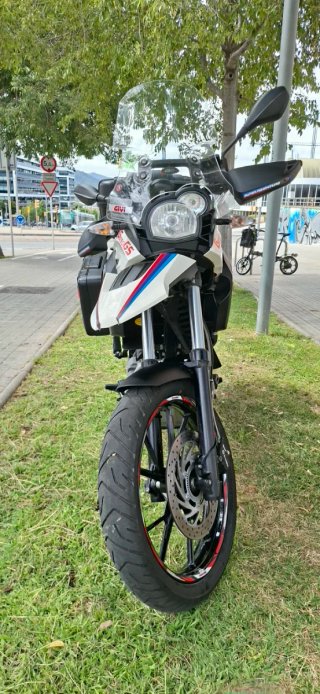 BMW G650GS FULL EQUIP